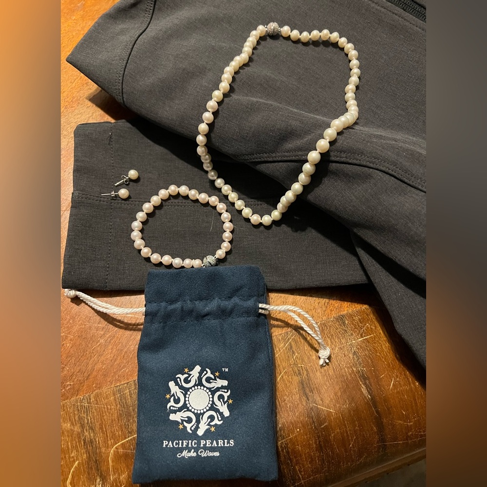 White Pacific Pearls Jewelry Set- Necklace, Bracelet, Earings